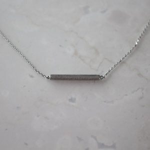 Silver necklace with square rod